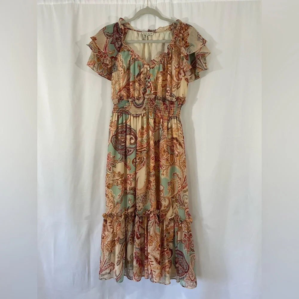 Moon River Women’s Dress Small Lined Midi Ruffles at Sleeves and Hem